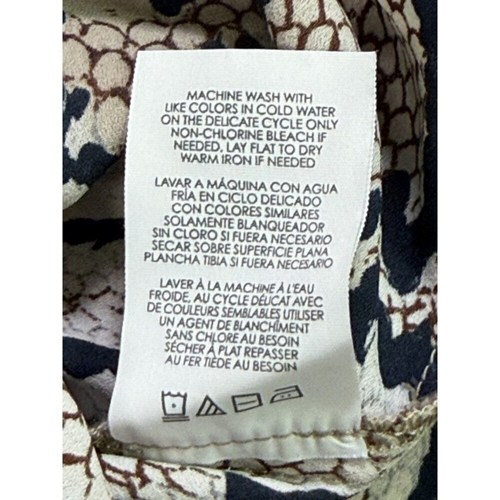 Cabi Serpentine Snake Print Blouse Size M - Picture 13 of 13